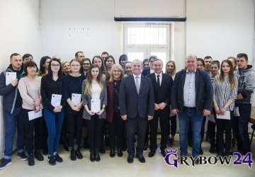 Stypendia Wójta Gminy Grybów już rozdane!