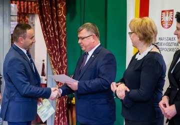 Kapliczka na Molówce odzyska dawny blask. Są też środki na zabytkowe kościoły w Krużlowej i Ptaszkowej