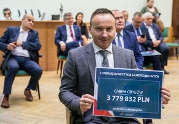 PONAD 3,5 MILIONA ZŁOTYCH NA GMINNE INWESTYCJE